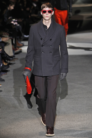 Louis Vuitton / - 2011-2012